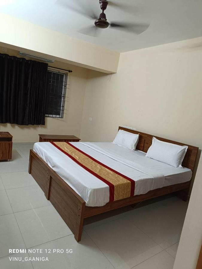 Premier Inn Lodge Mangalore Exterior foto