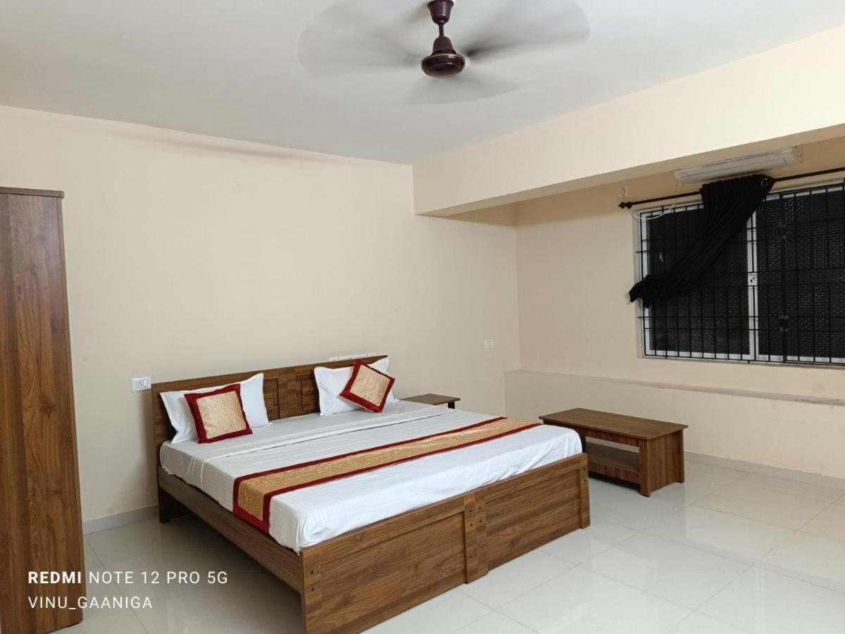 Premier Inn Lodge Mangalore Exterior foto